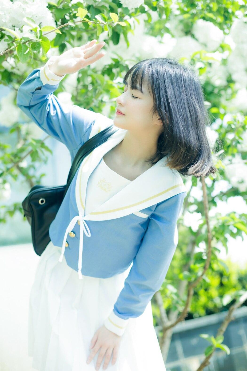 YiTuYu艺图语 Vol.2079 Xiao Yi Mei Mei Cute