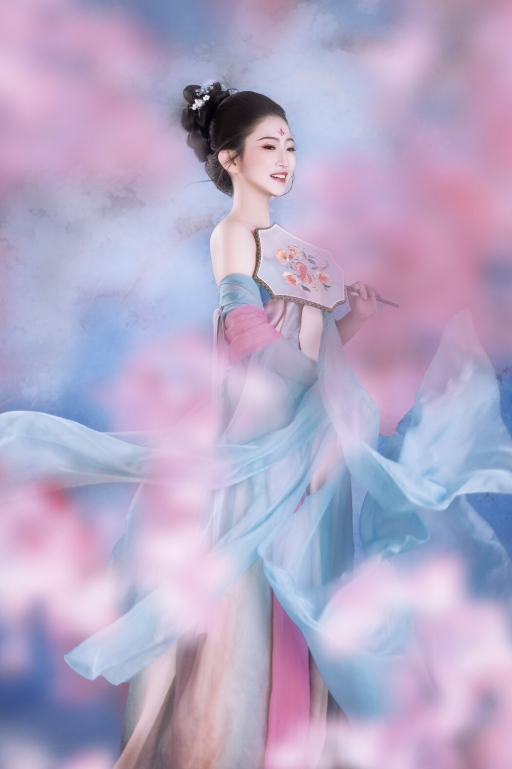 YiTuYu艺图语 Vol.2074 Lin Lin