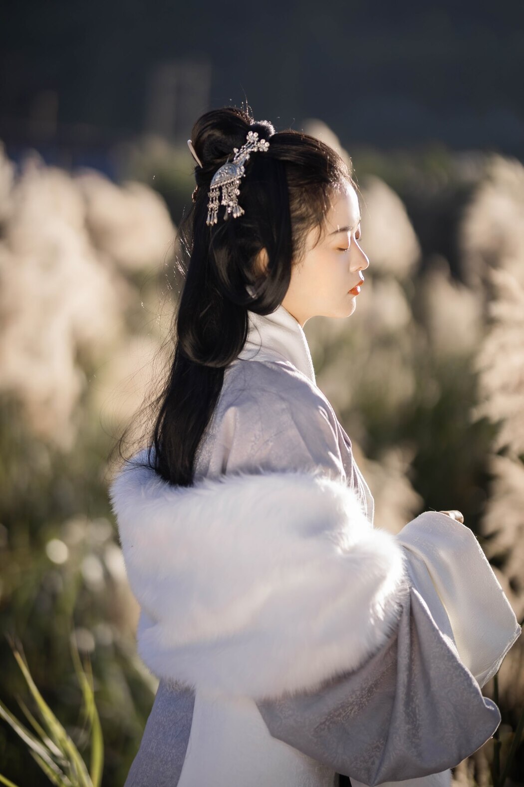 YiTuYu艺图语 Vol.2082 Junrin Mu Luo
