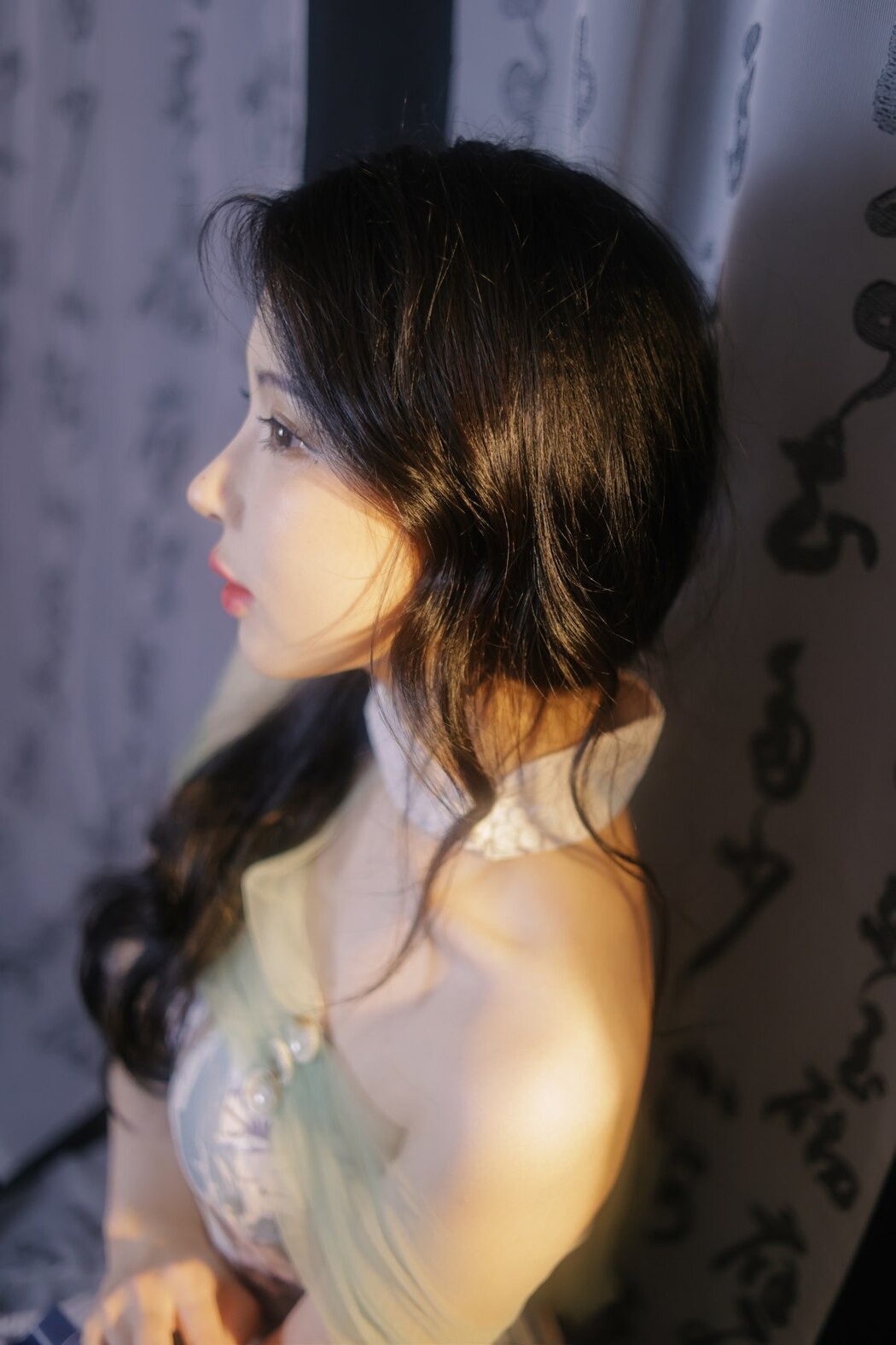 YiTuYu艺图语 Vol.2067 Rong Rong