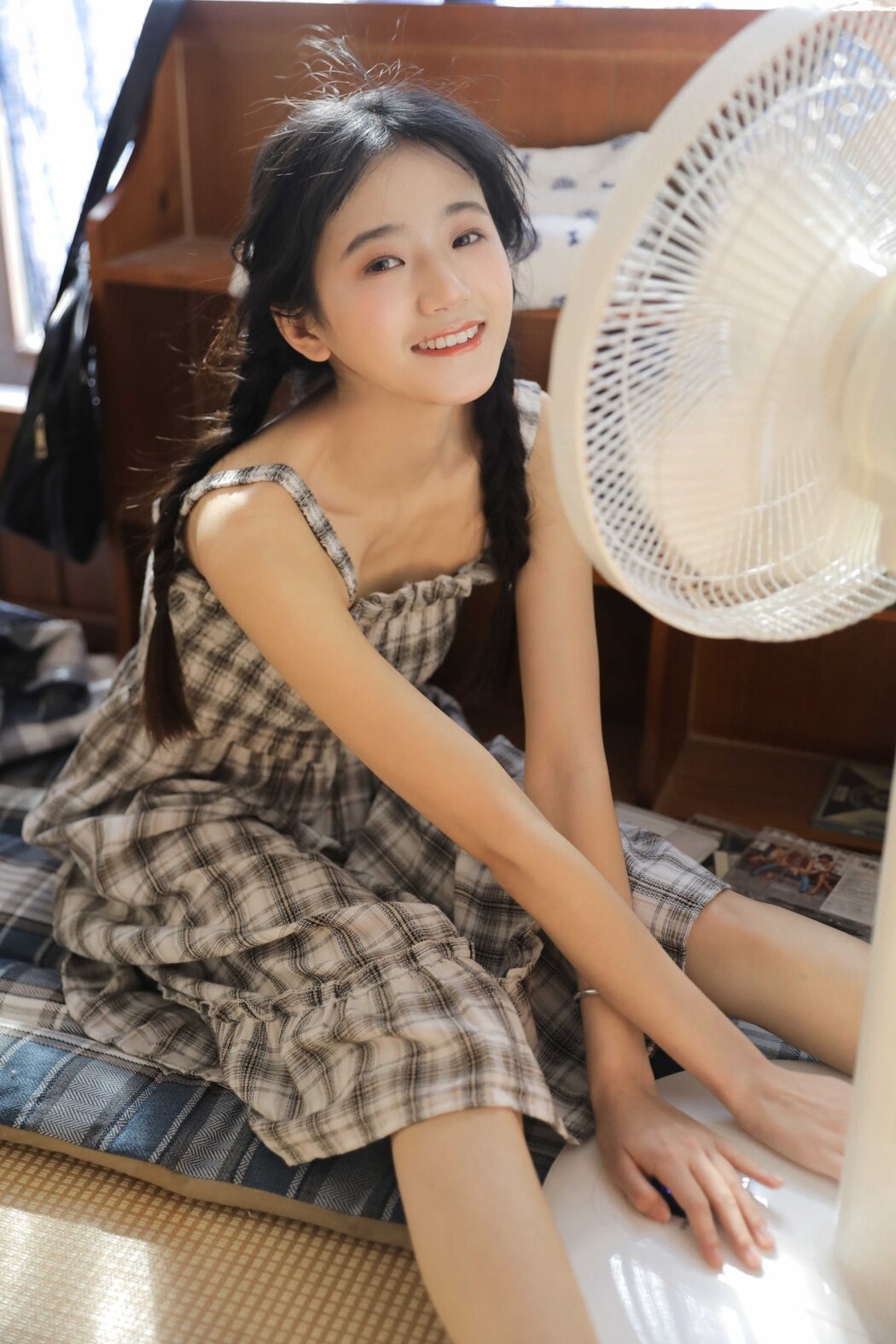YiTuYu艺图语 Vol.2090 Nanakor