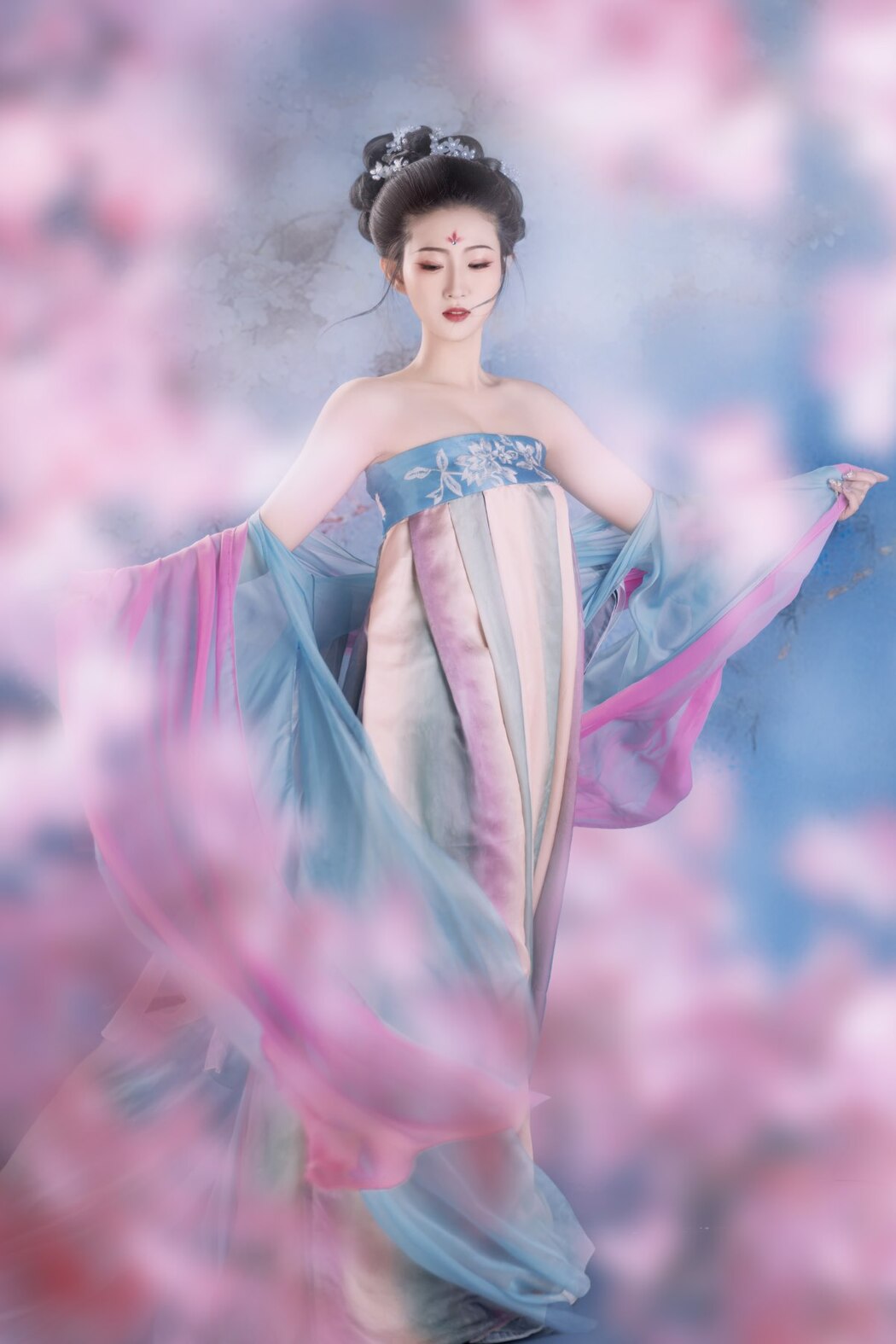 YiTuYu艺图语 Vol.2074 Lin Lin