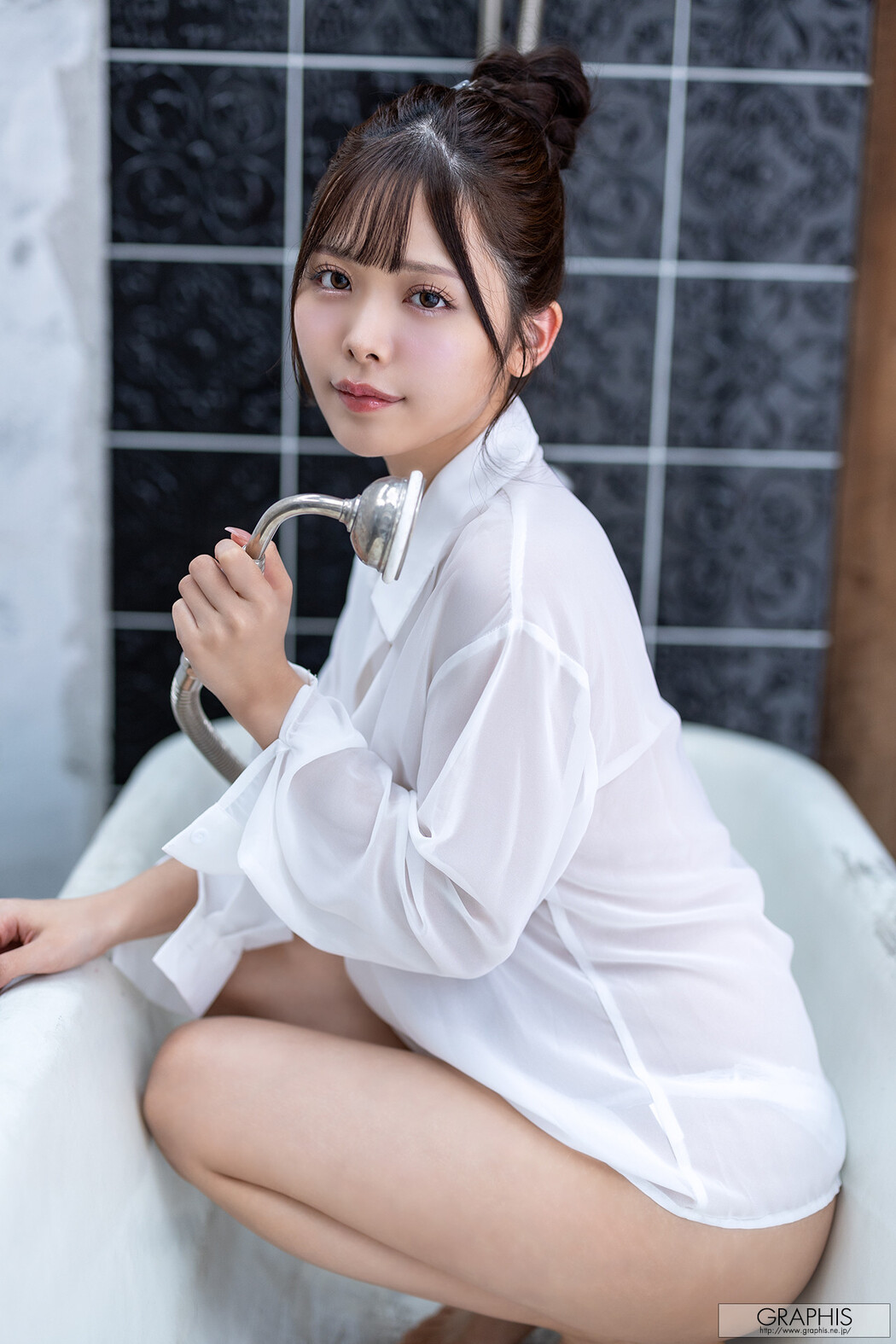 Asuka Furuya 降矢あすか, Graphis First Gravure Vol.06