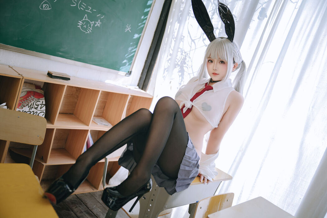 Coser@日奈娇 – 叛逆少女JK Part1
