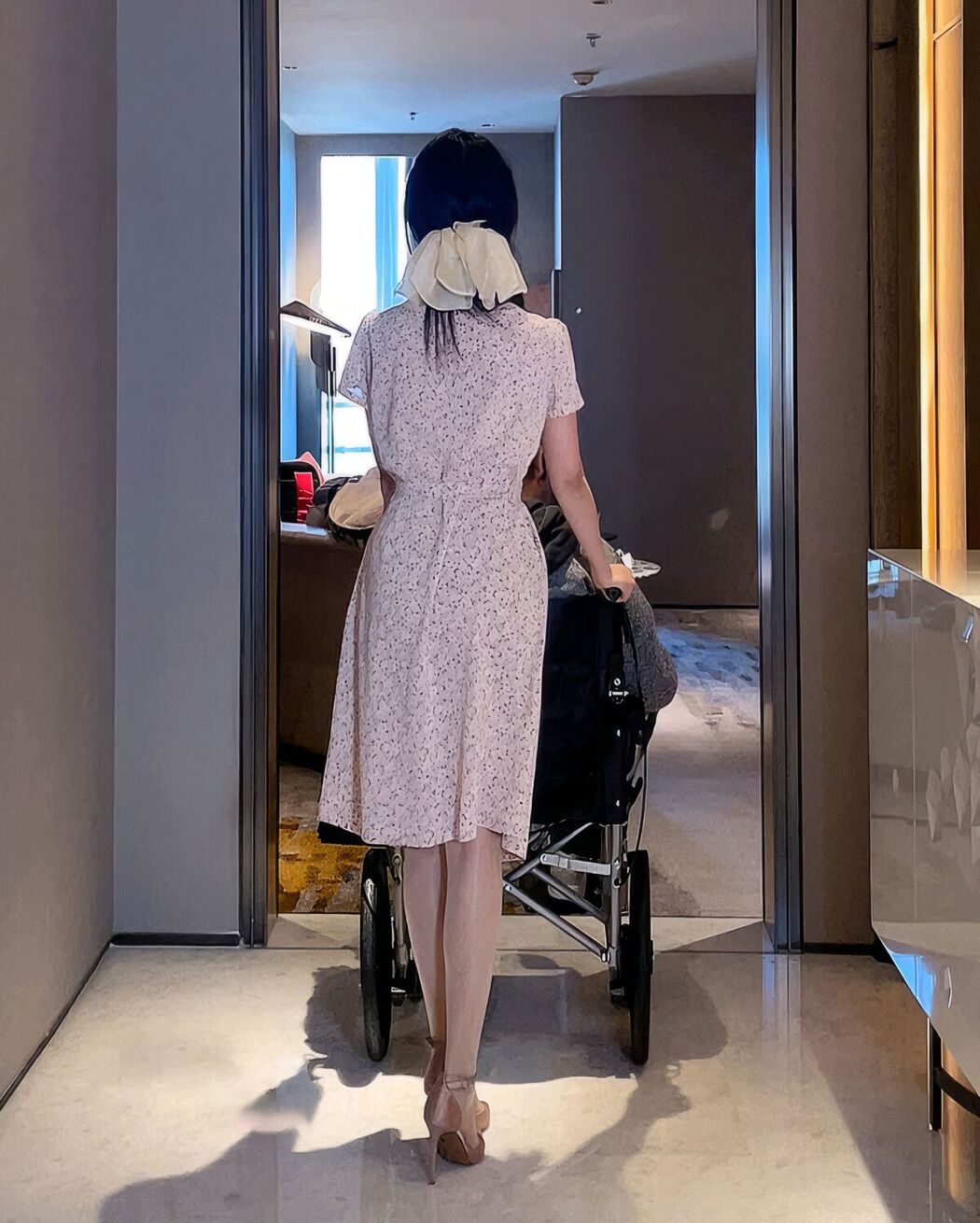 Coser@抖娘-利世 – 保姆与老头 Part2