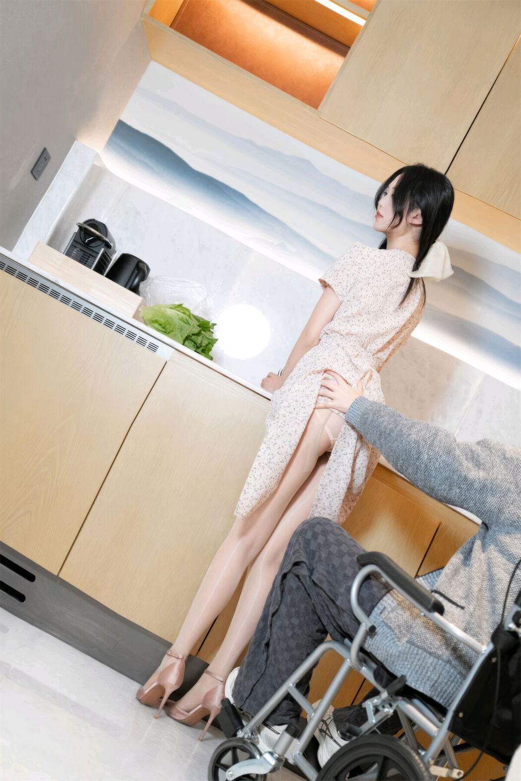 Coser@抖娘-利世 – 保姆与老头 Part1