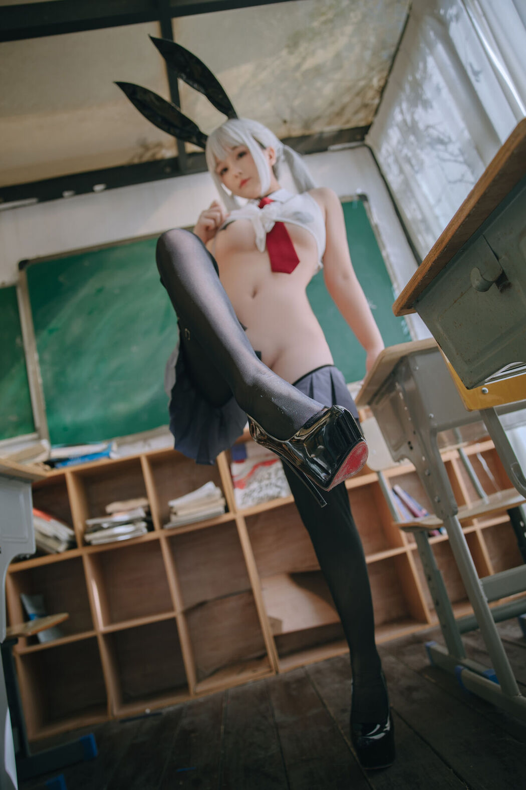 Coser@日奈娇 – 叛逆少女JK Part1