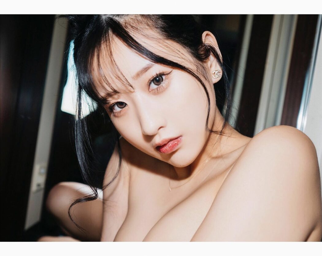 Inori Hanamiya 花宮いのり INORI 1st e-book B