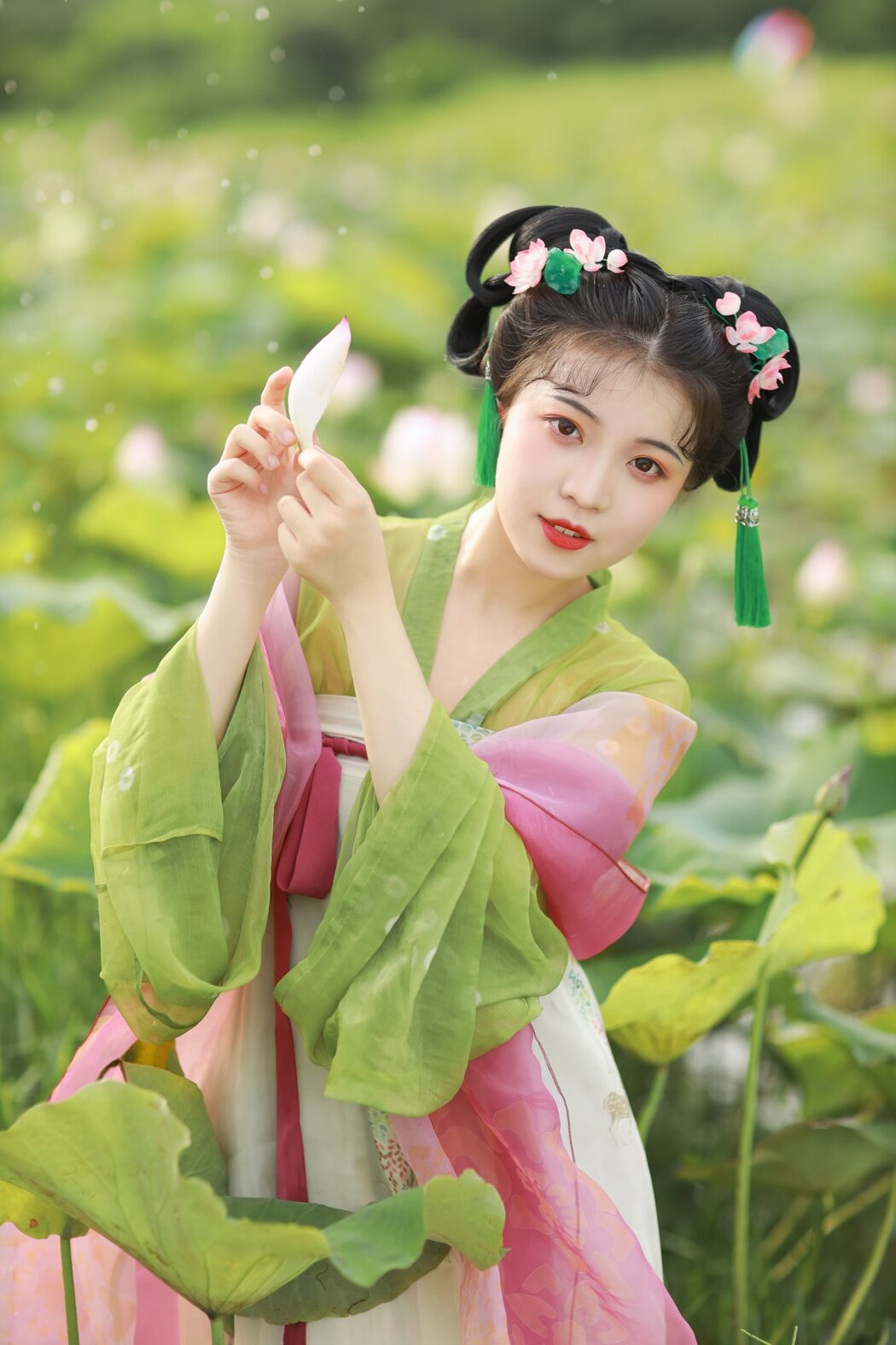 YiTuYu艺图语 Vol.2150 Wo Chao Bai