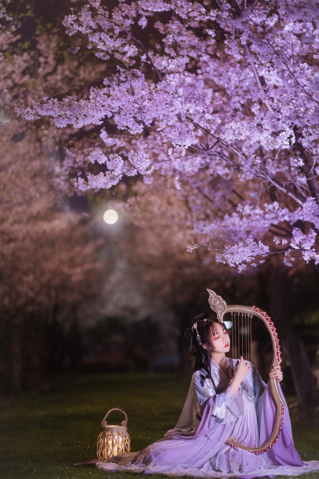 YiTuYu艺图语 Vol.2209 Qian Mo Hong Chen