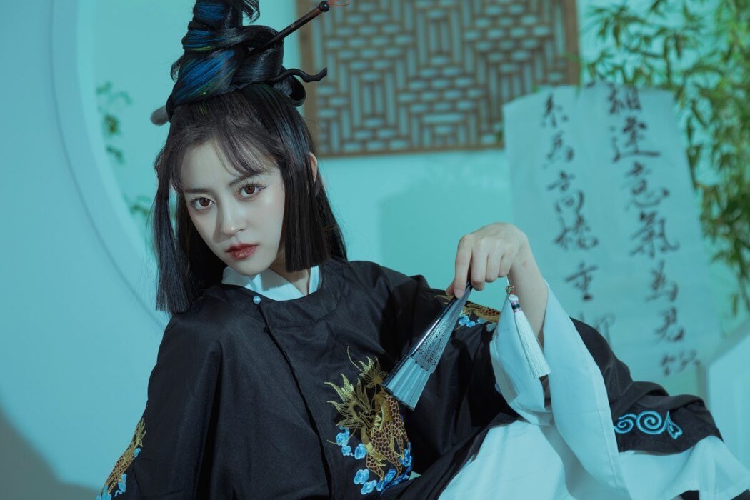 YiTuYu艺图语 Vol.2133 Yi Xuan