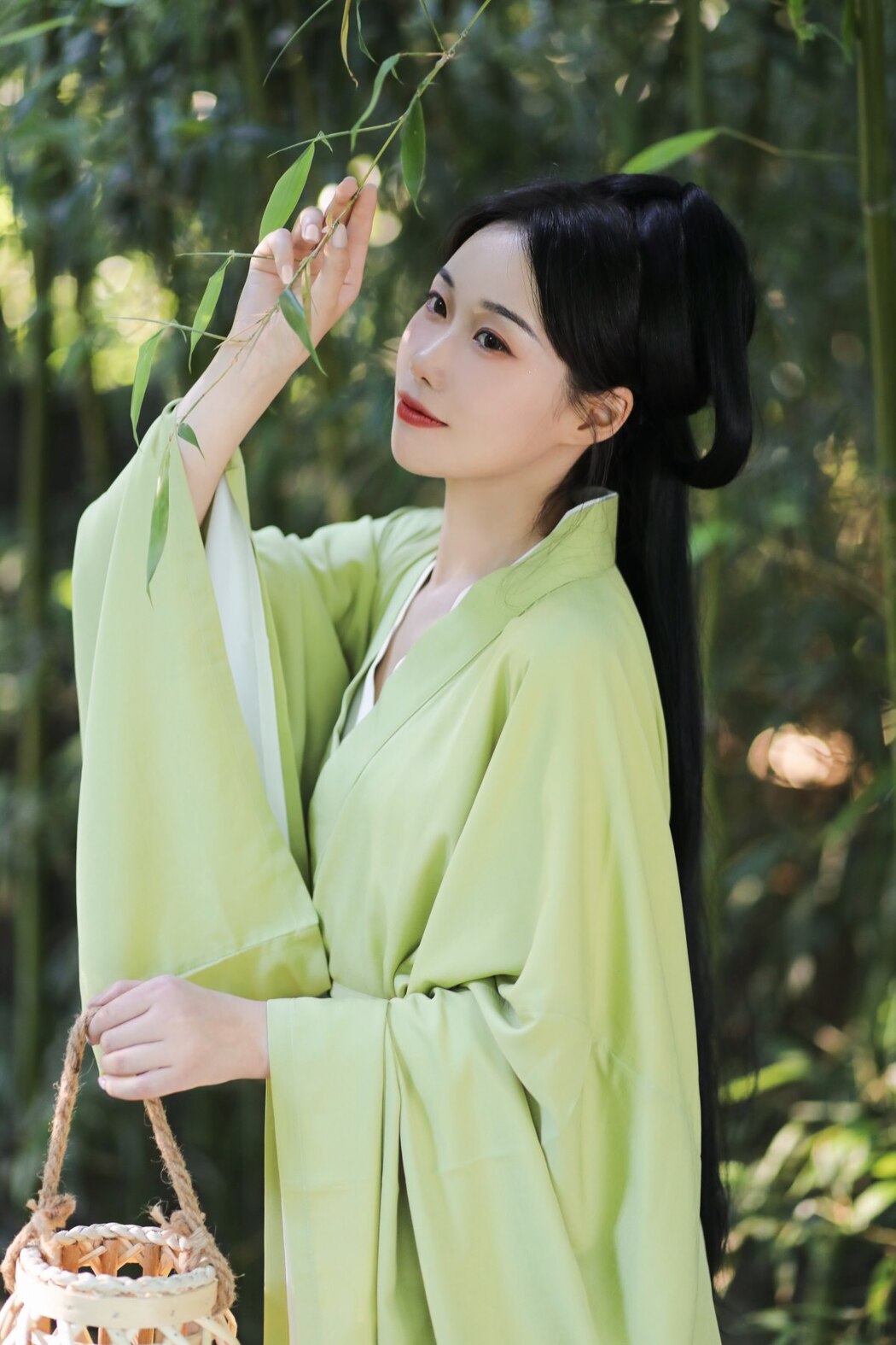 YiTuYu艺图语 Vol.2202 Chi Bai