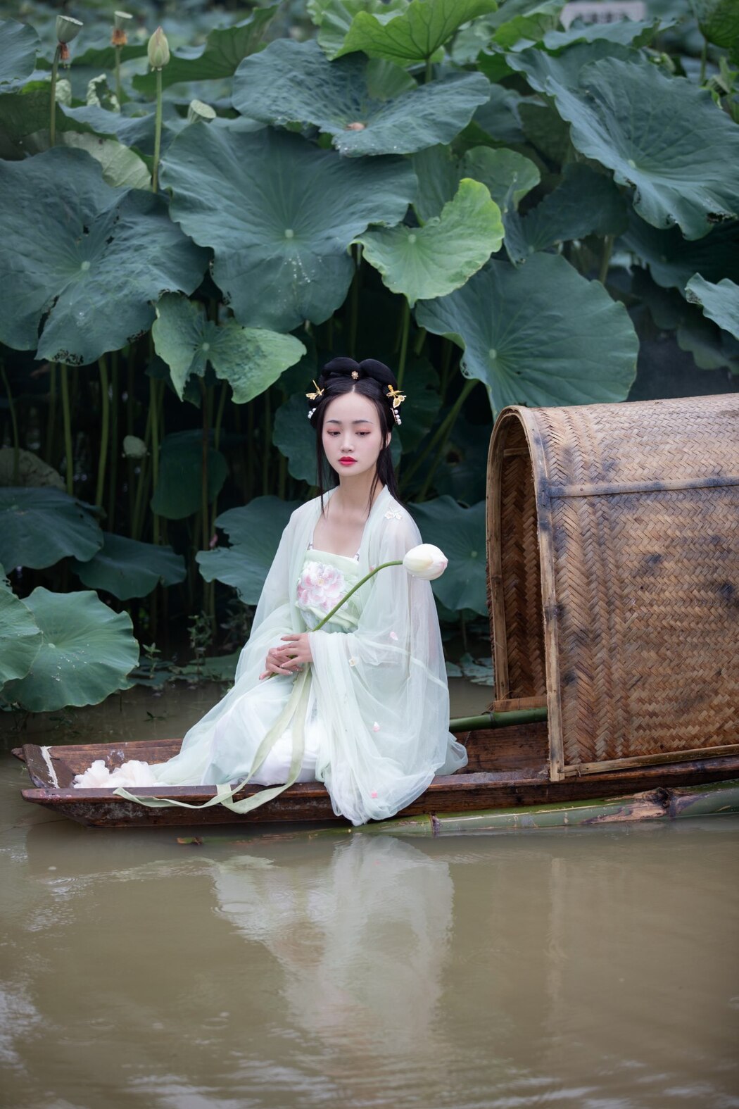 YiTuYu艺图语 Vol.2134 Ling Zi Xi