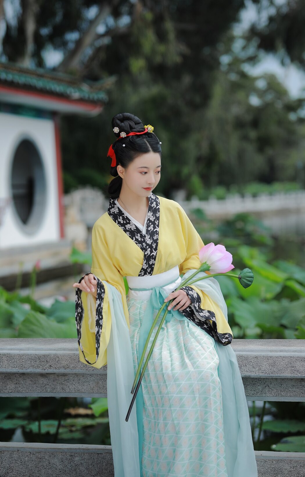 YiTuYu艺图语 Vol.2196 YunFleur