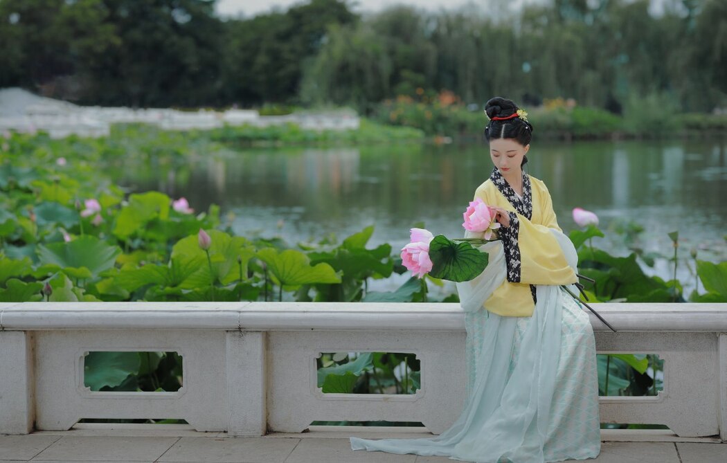 YiTuYu艺图语 Vol.2196 YunFleur
