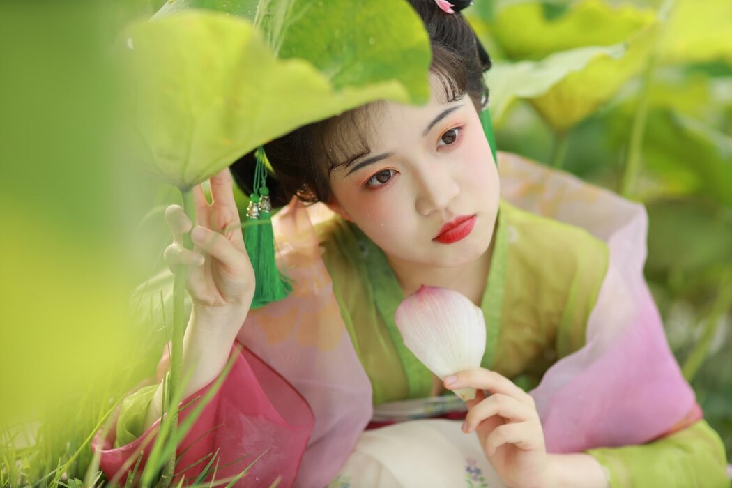 YiTuYu艺图语 Vol.2150 Wo Chao Bai