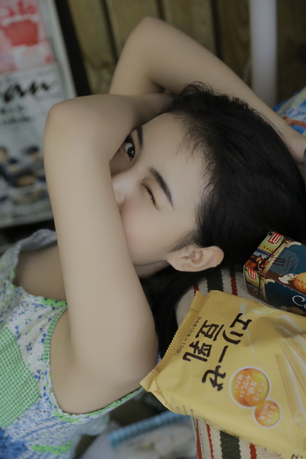 YiTuYu艺图语 Vol.2184 Hu Yun En