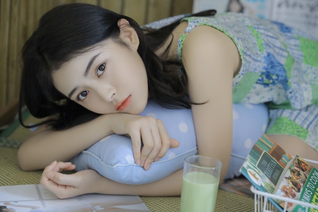 YiTuYu艺图语 Vol.2184 Hu Yun En