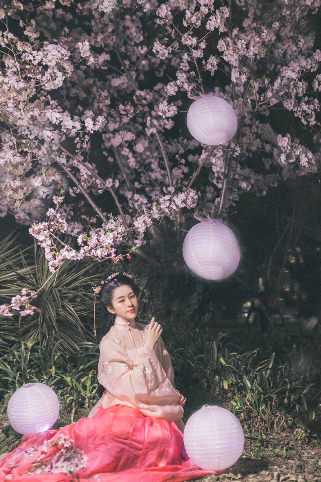 YiTuYu艺图语 Vol.2143 Mi Zhi Da He Jiang