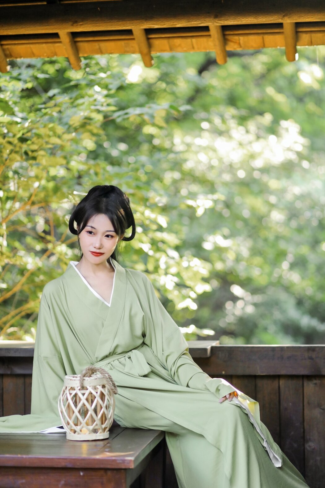 YiTuYu艺图语 Vol.2202 Chi Bai