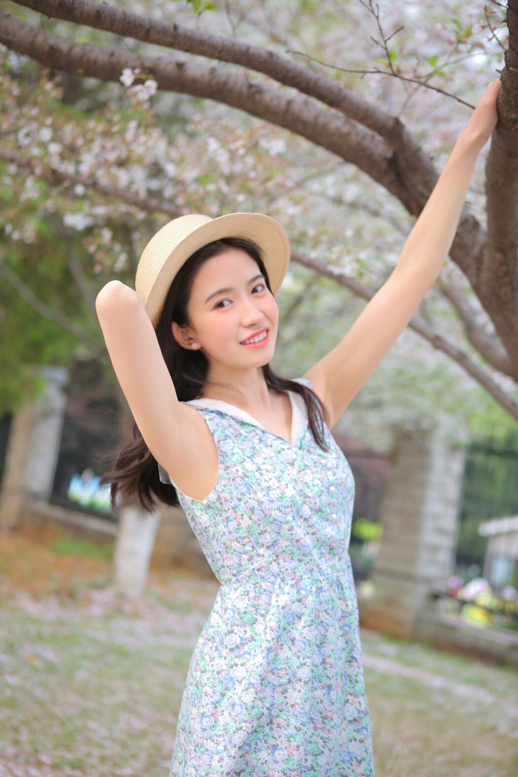 YiTuYu艺图语 Vol.2182 Xiao Cao Cao Ya