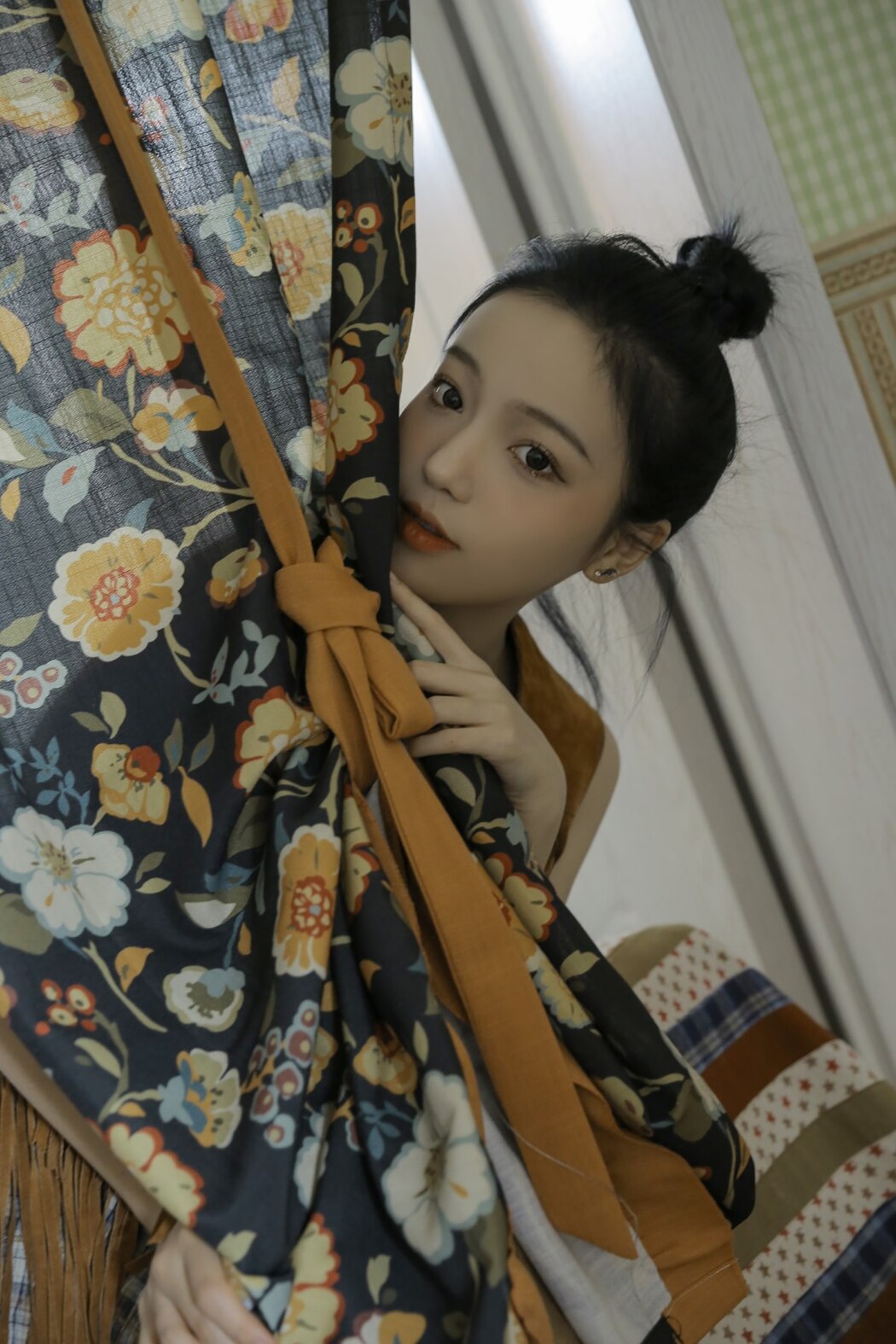 YiTuYu艺图语 Vol.2153 Xi Xi Xi