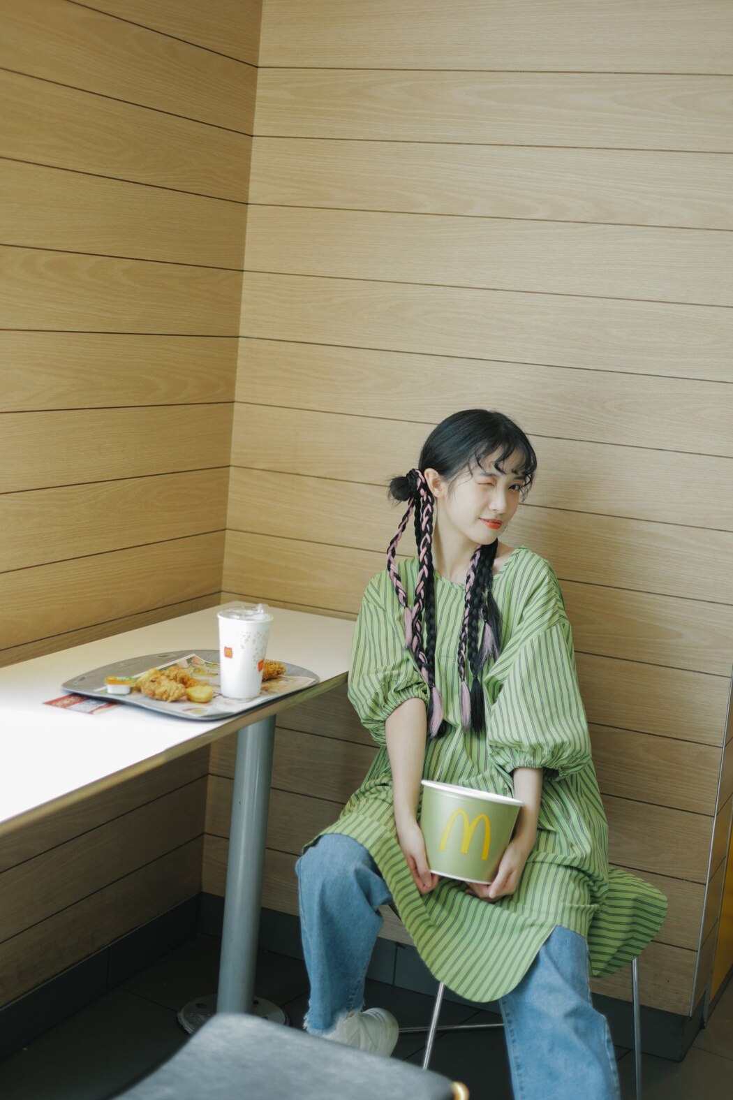YiTuYu艺图语 Vol.2141 Yi Zhi A Meng Zai