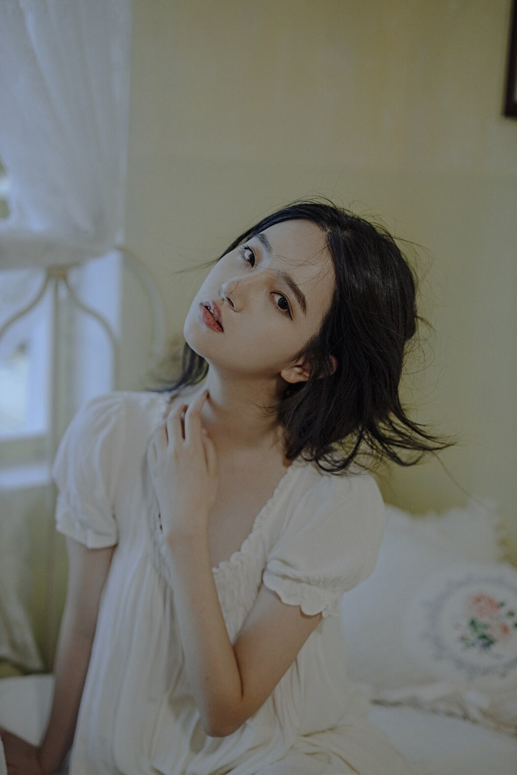 YiTuYu艺图语 Vol.2205 You Ling Hu Zi