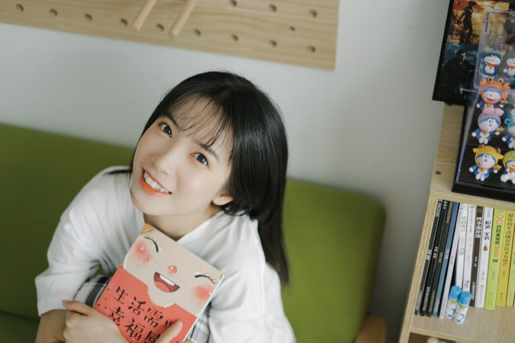 YiTuYu艺图语 Vol.2127 Yi Zhi A Meng Zai