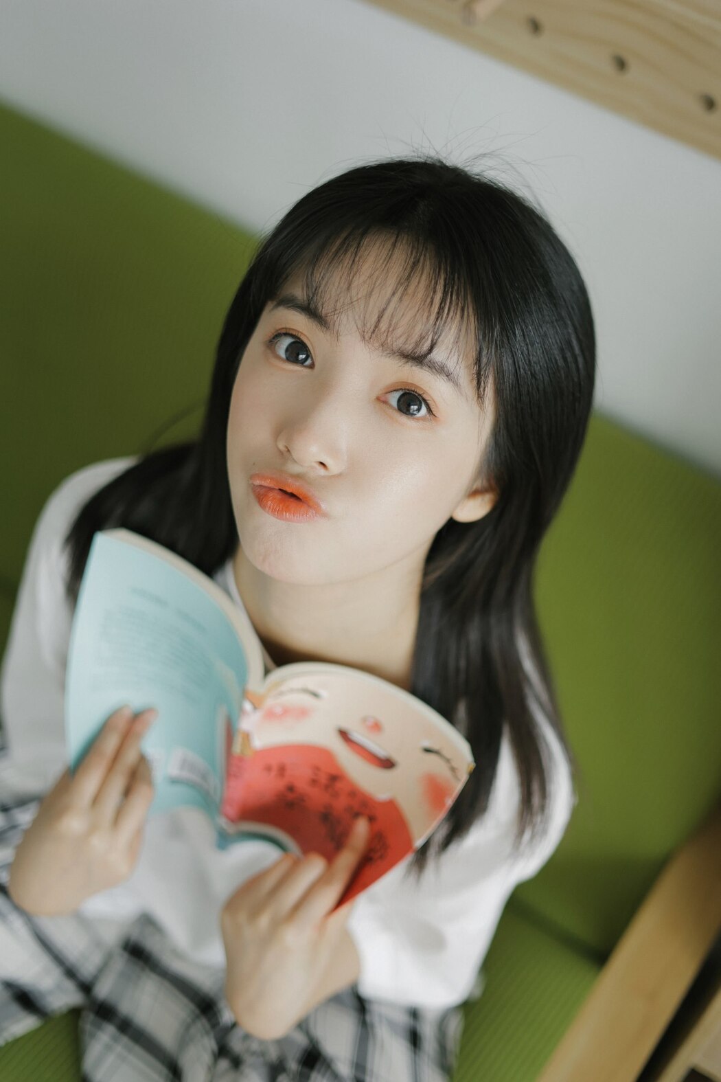 YiTuYu艺图语 Vol.2127 Yi Zhi A Meng Zai