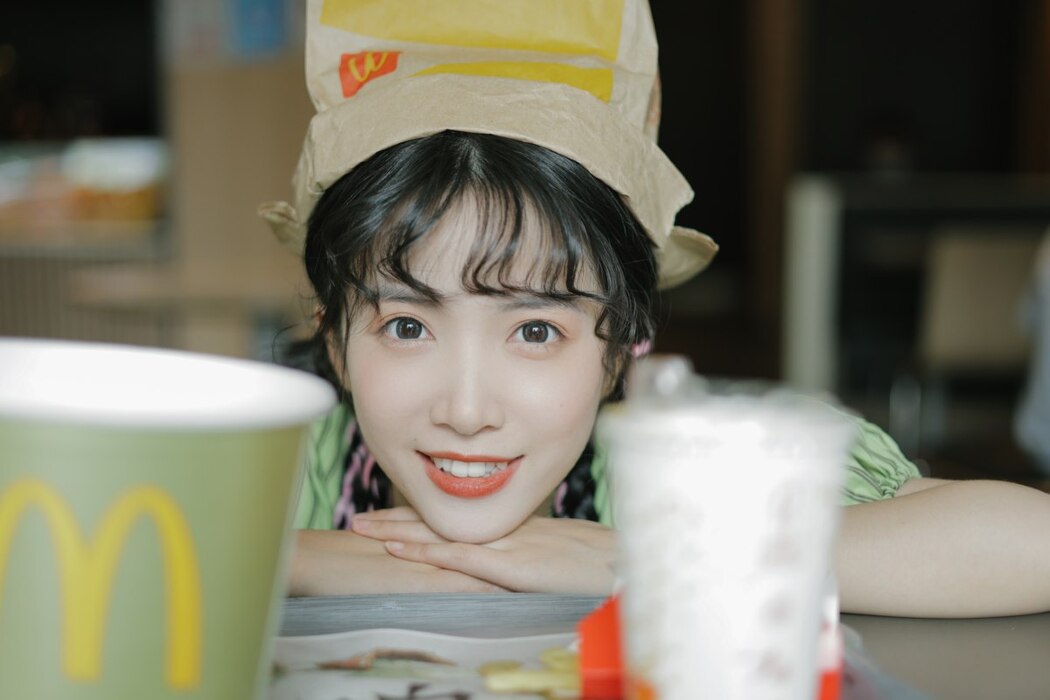 YiTuYu艺图语 Vol.2141 Yi Zhi A Meng Zai