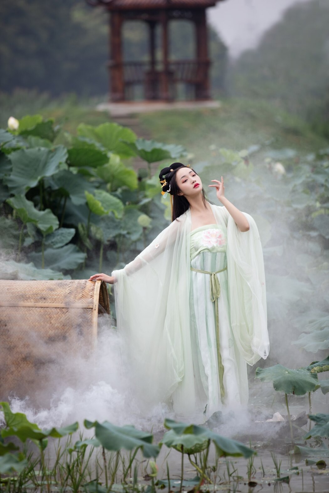YiTuYu艺图语 Vol.2134 Ling Zi Xi