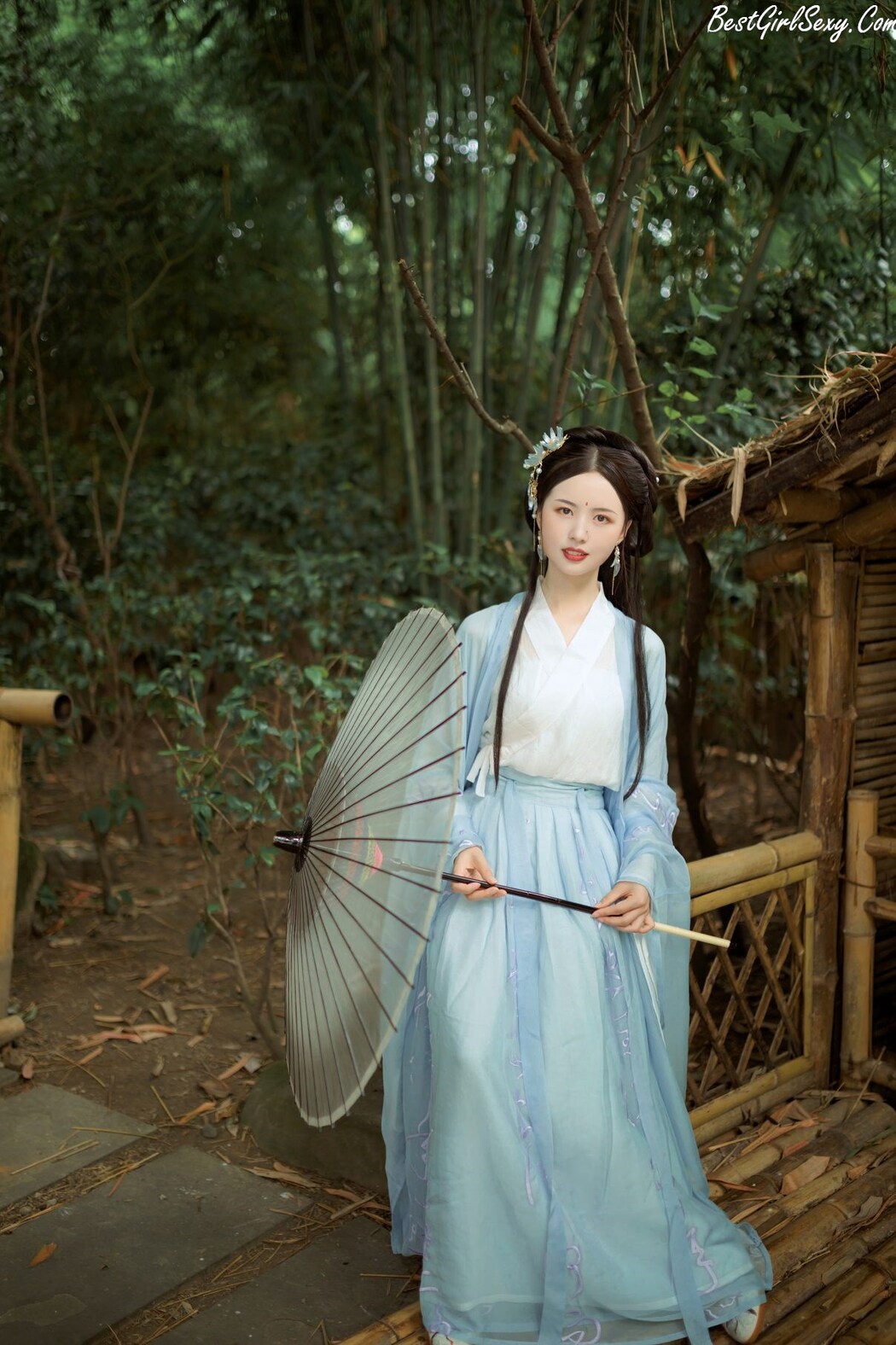 YiTuYu艺图语 Vol.219 Qian Qian