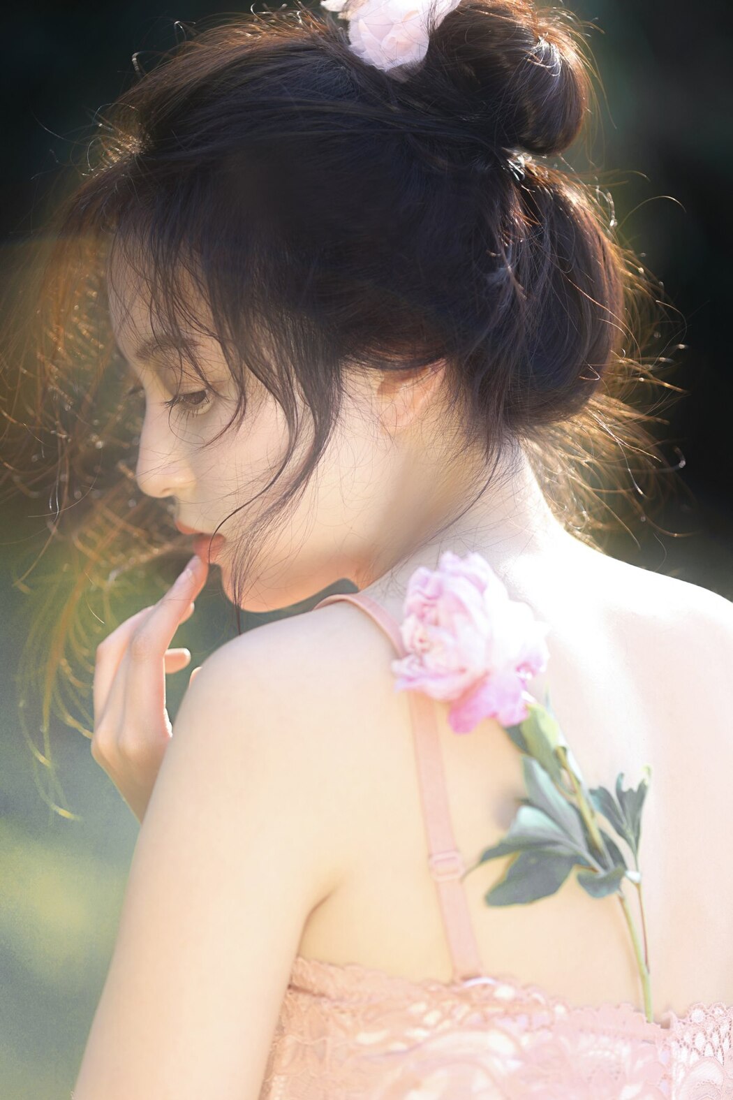 YiTuYu艺图语 Vol.2119 Chang Xin Yue Cxy