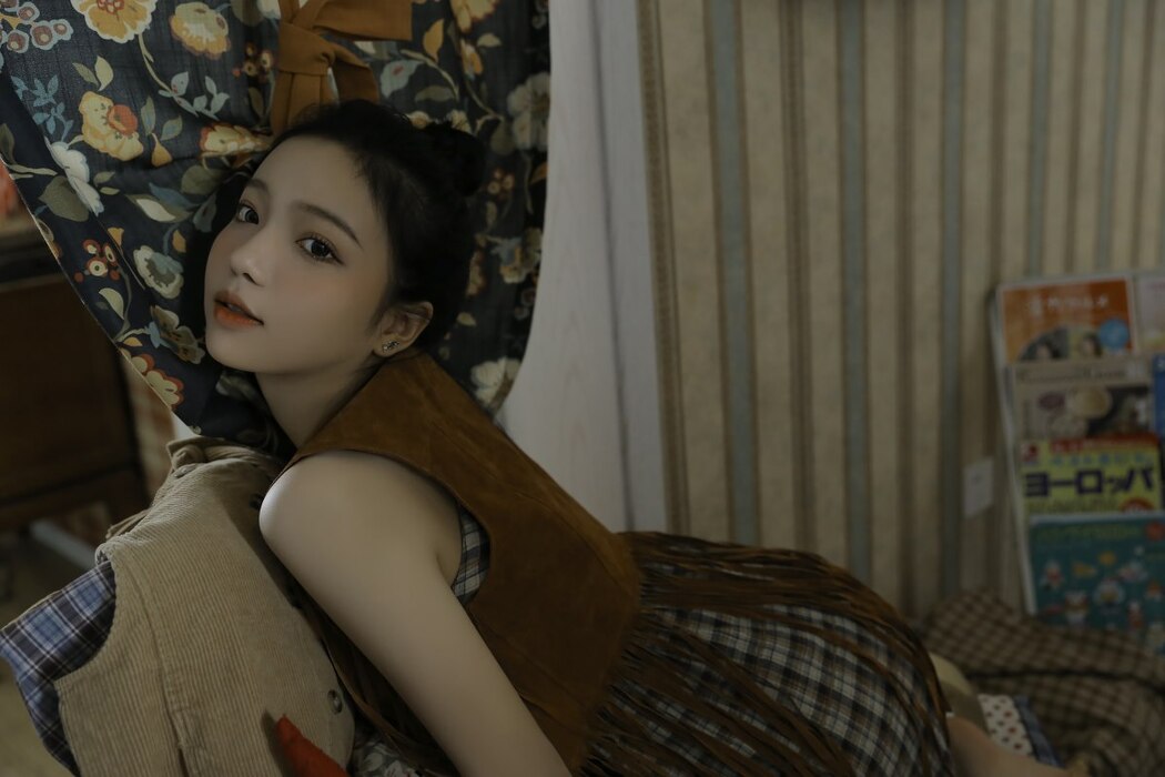 YiTuYu艺图语 Vol.2153 Xi Xi Xi