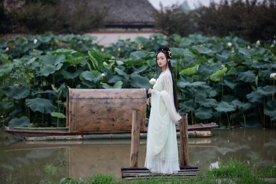 YiTuYu艺图语 Vol.2134 Ling Zi Xi