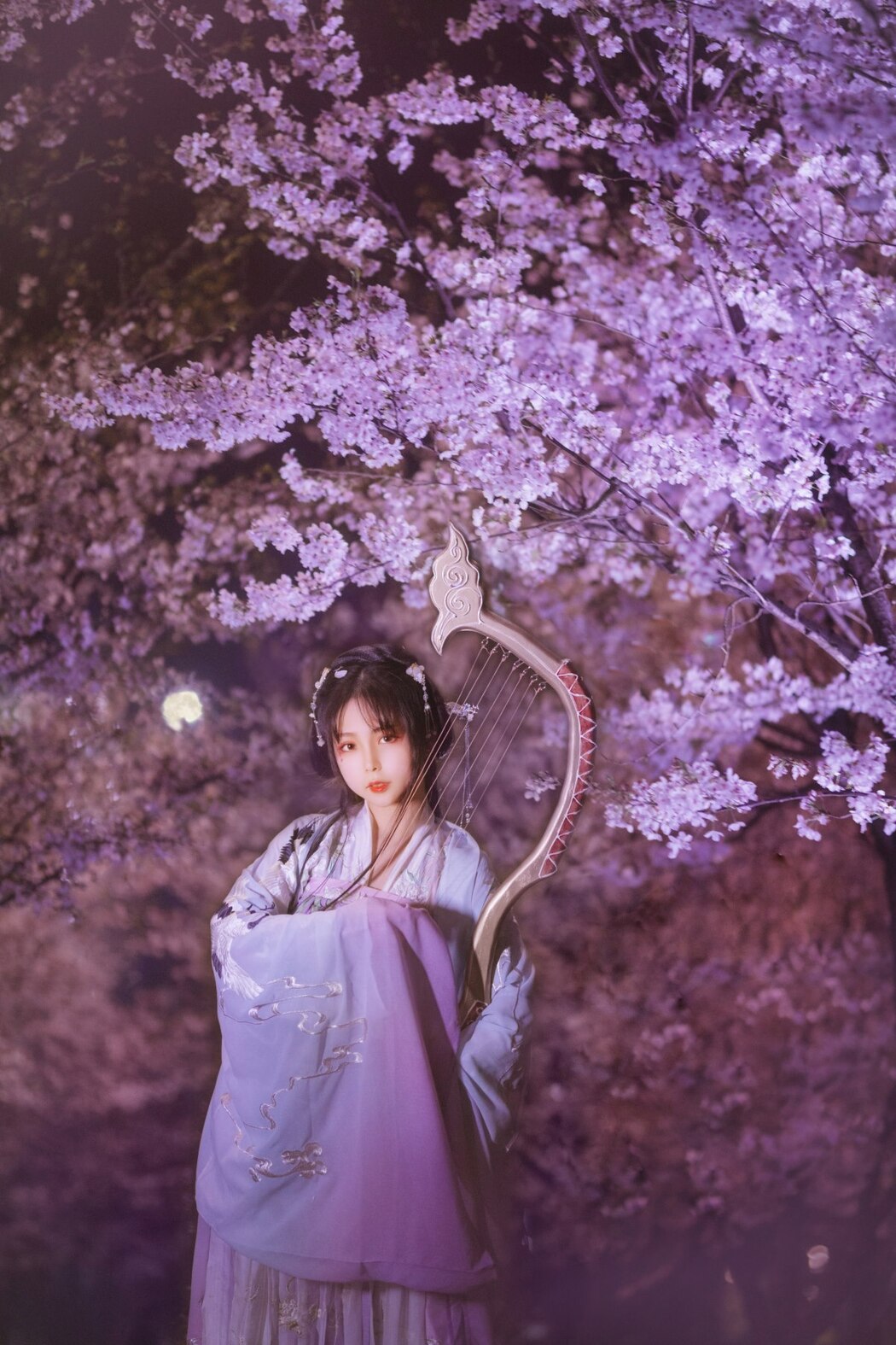 YiTuYu艺图语 Vol.2209 Qian Mo Hong Chen