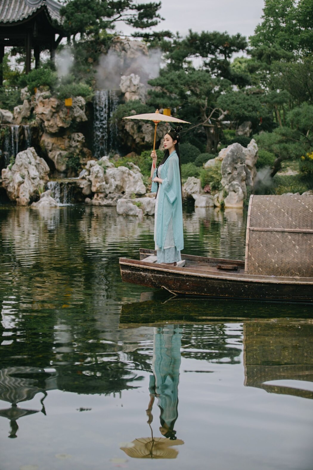 YiTuYu艺图语 Vol.2201 Ling Zi Xi