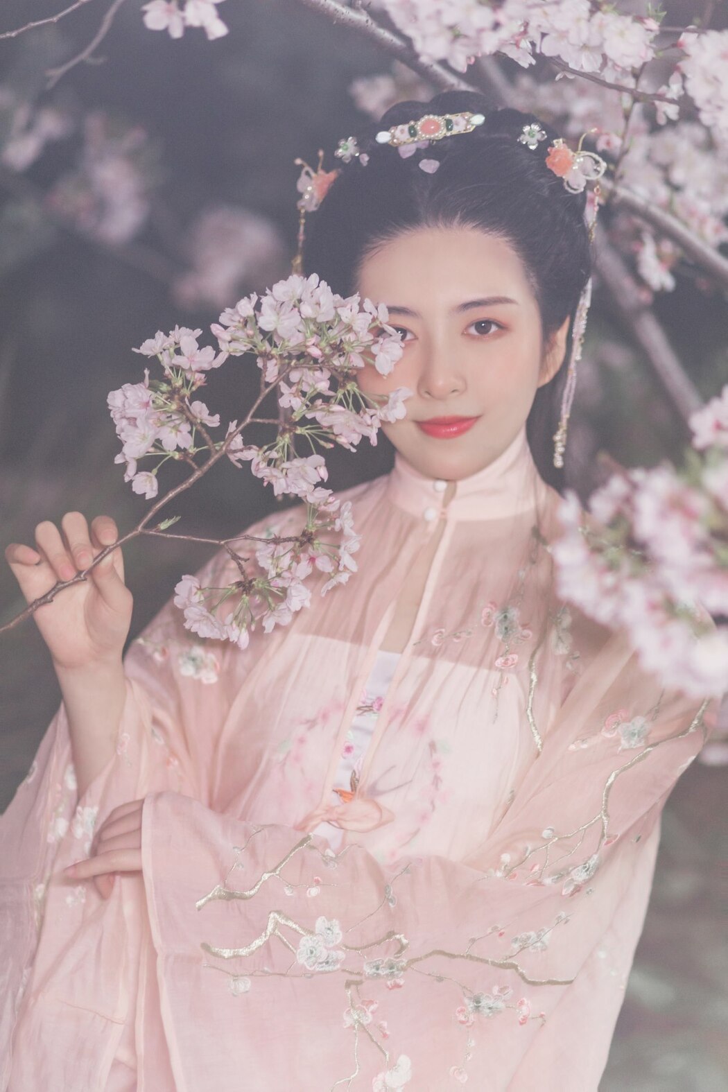 YiTuYu艺图语 Vol.2143 Mi Zhi Da He Jiang