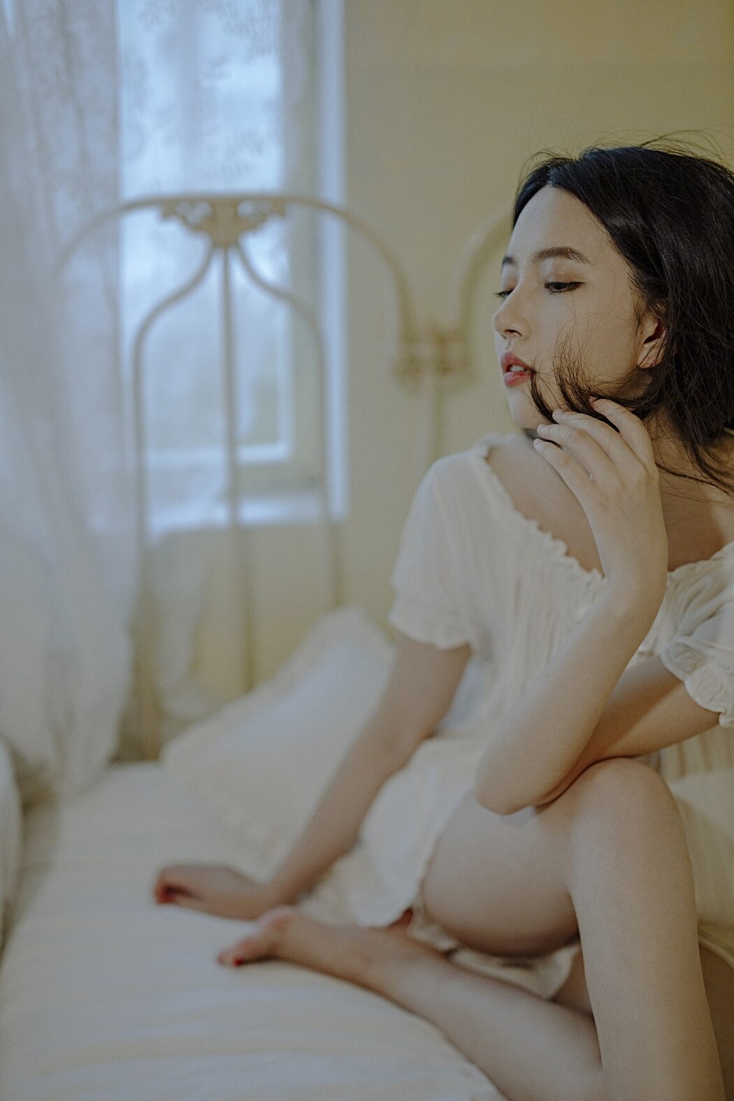 YiTuYu艺图语 Vol.2205 You Ling Hu Zi