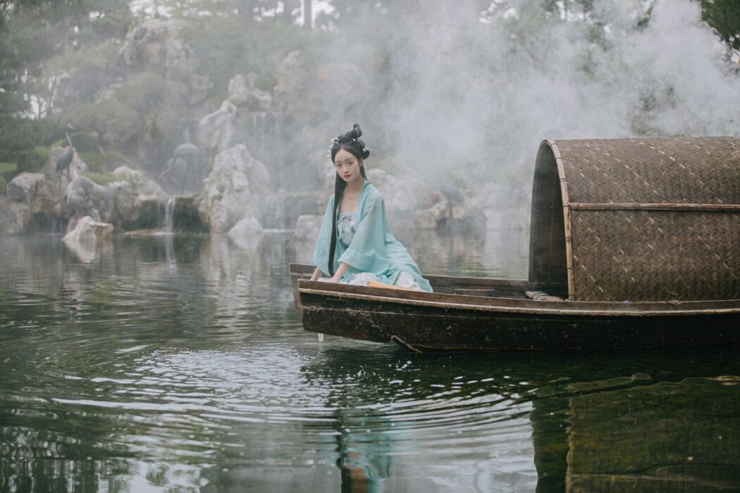 YiTuYu艺图语 Vol.2201 Ling Zi Xi