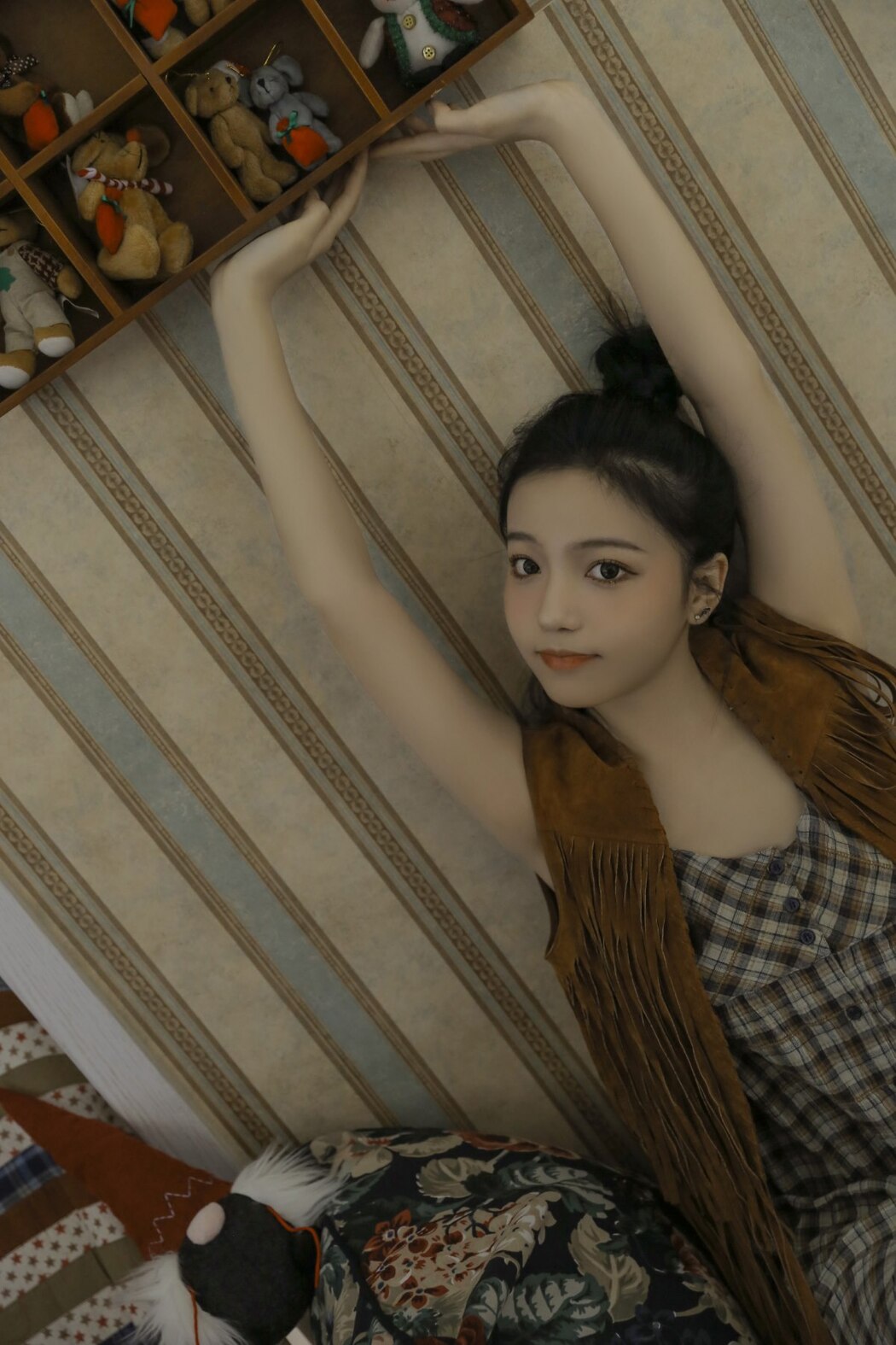 YiTuYu艺图语 Vol.2153 Xi Xi Xi