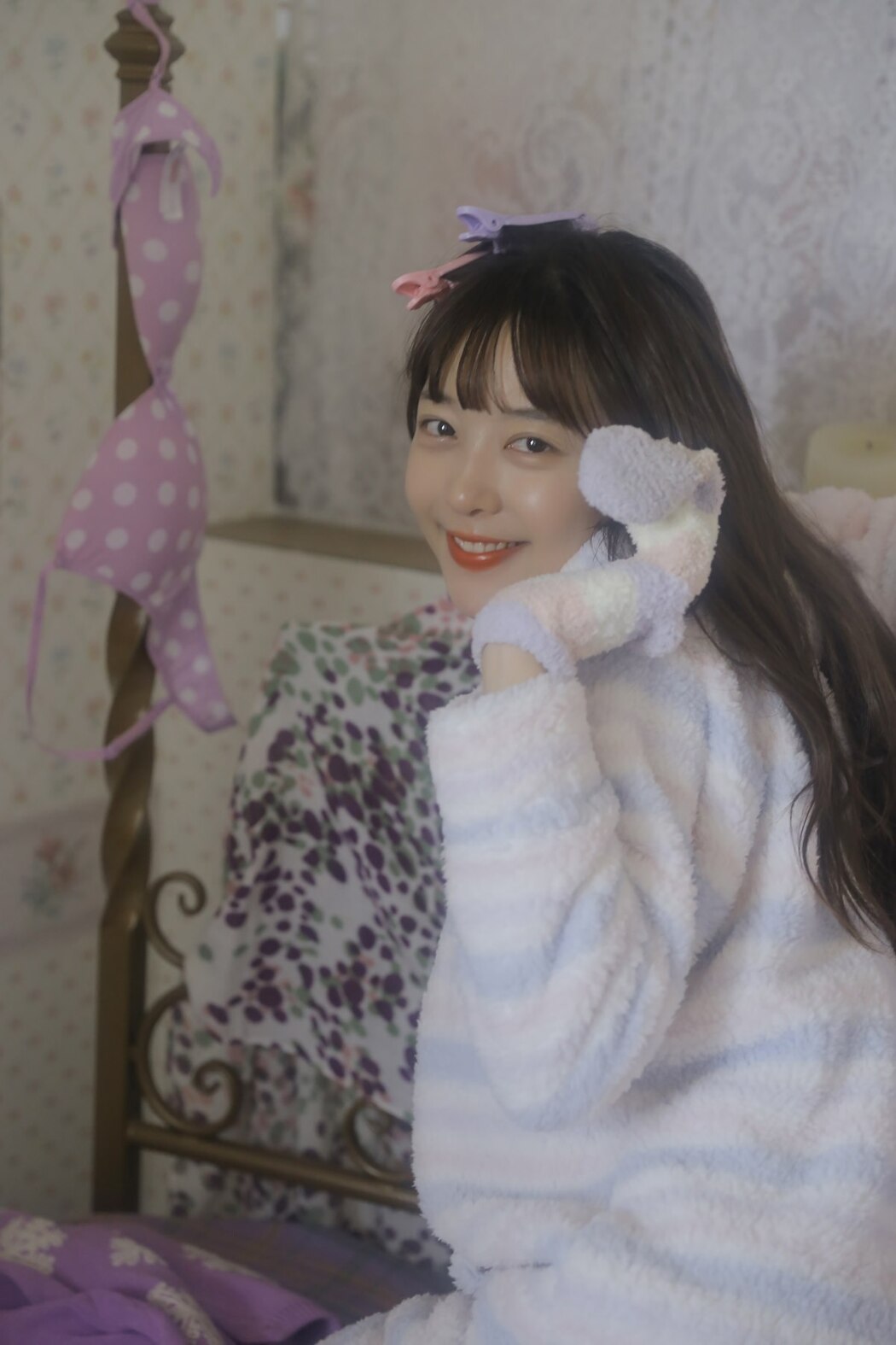 YiTuYu艺图语 Vol.2210 SS Tian Shuang