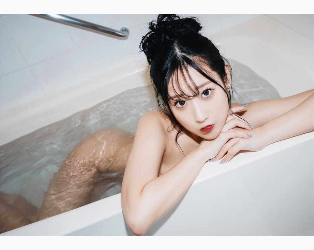 Inori Hanamiya 花宮いのり INORI 1st e-book C