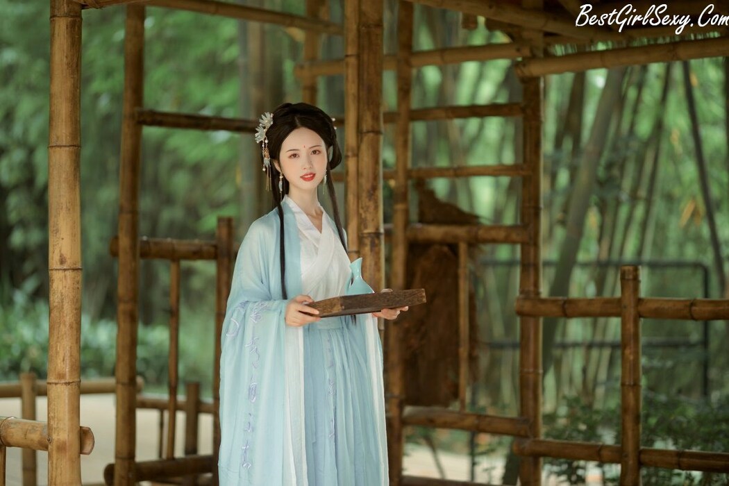YiTuYu艺图语 Vol.219 Qian Qian