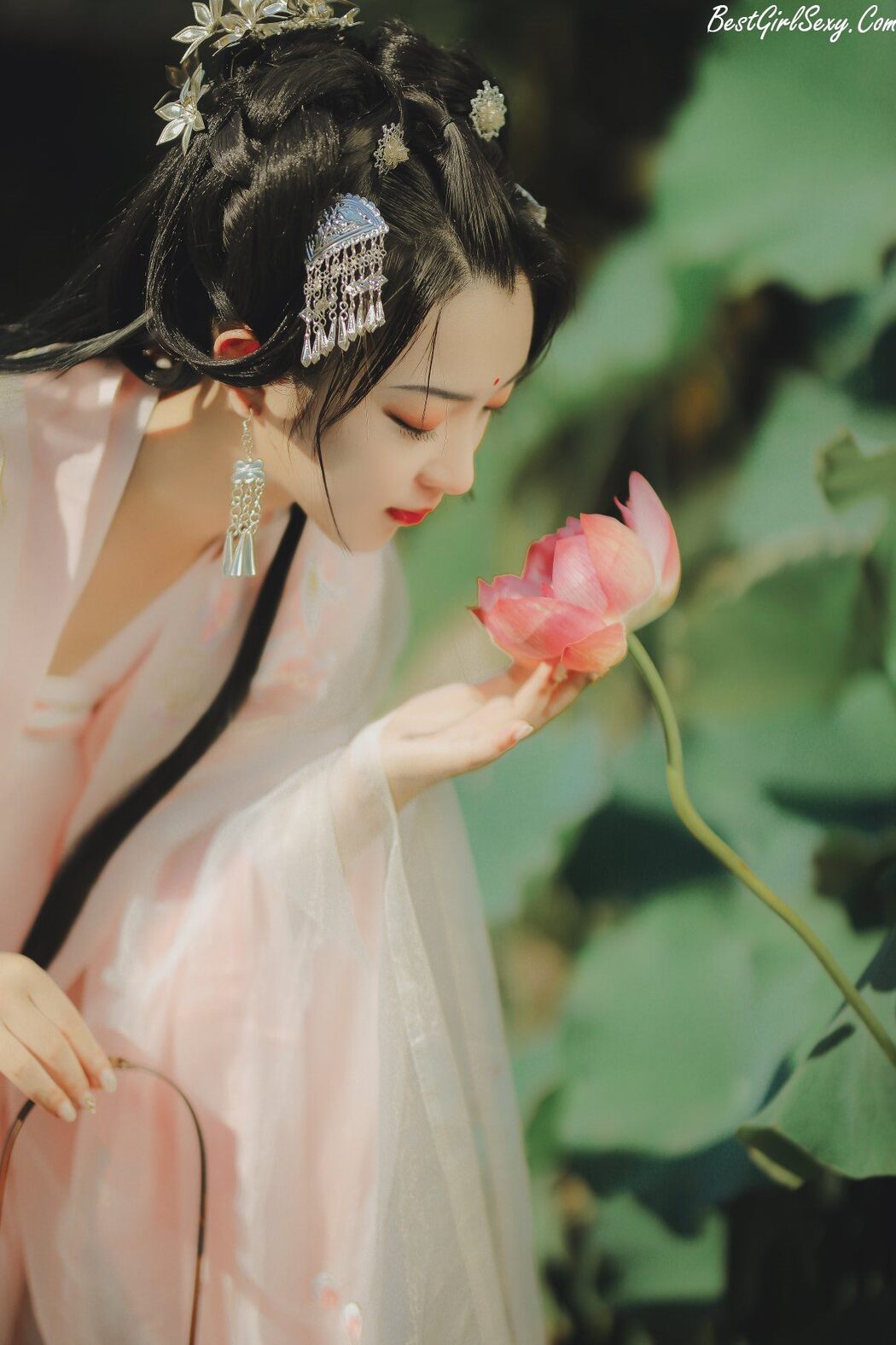 YiTuYu艺图语 Vol.216 Yi Ming