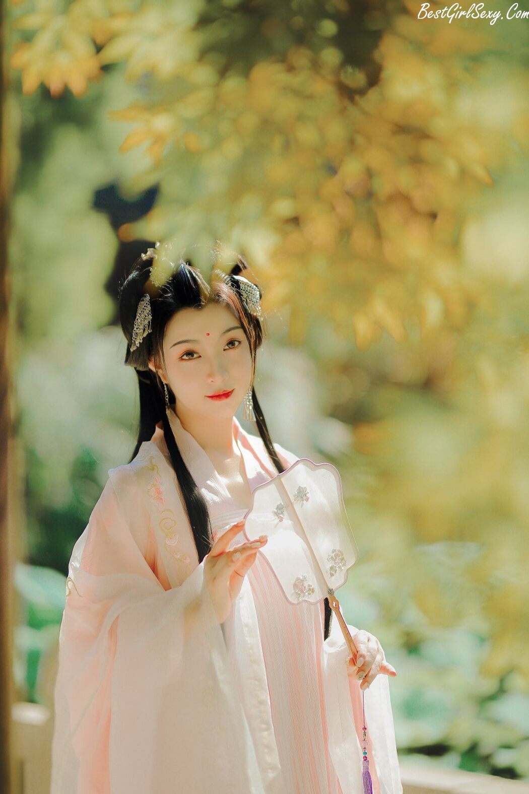 YiTuYu艺图语 Vol.216 Yi Ming