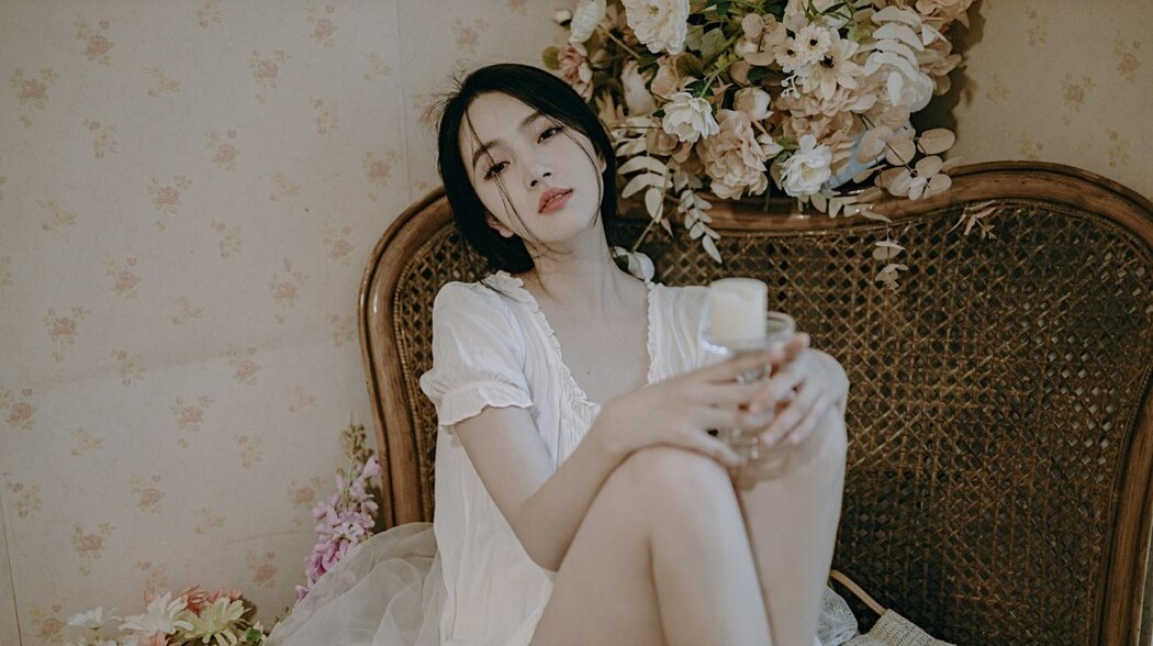 YiTuYu艺图语 Vol.2205 You Ling Hu Zi