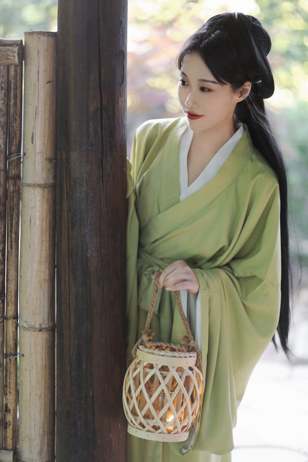 YiTuYu艺图语 Vol.2202 Chi Bai