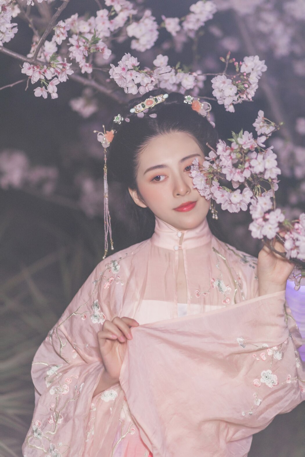 YiTuYu艺图语 Vol.2143 Mi Zhi Da He Jiang